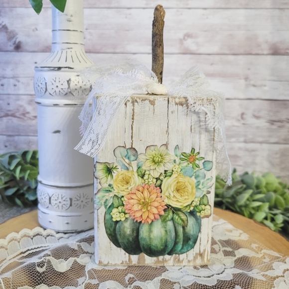 Neutral farmhouse wood block pumpkin * choice to display blank side / image side - Picture 1 of 4